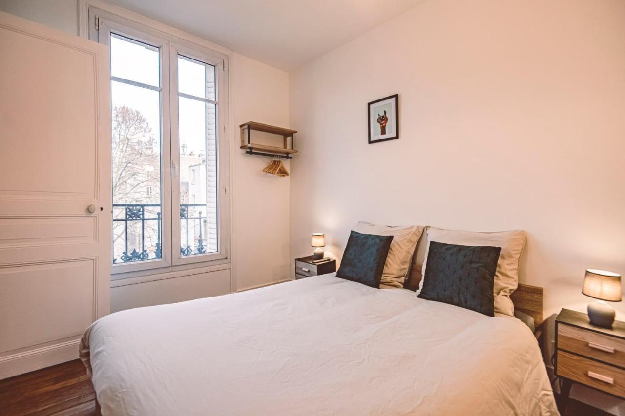 Charme De L'Ancien Pour Cet Appartement Entierement Renove Dans L'Hypercentre De Reims Exterior foto